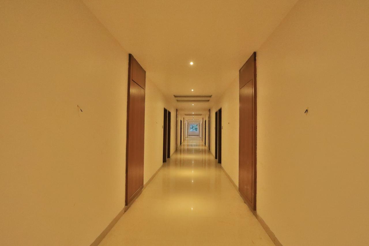 Hotel Tania Searock Daman Dış mekan fotoğraf